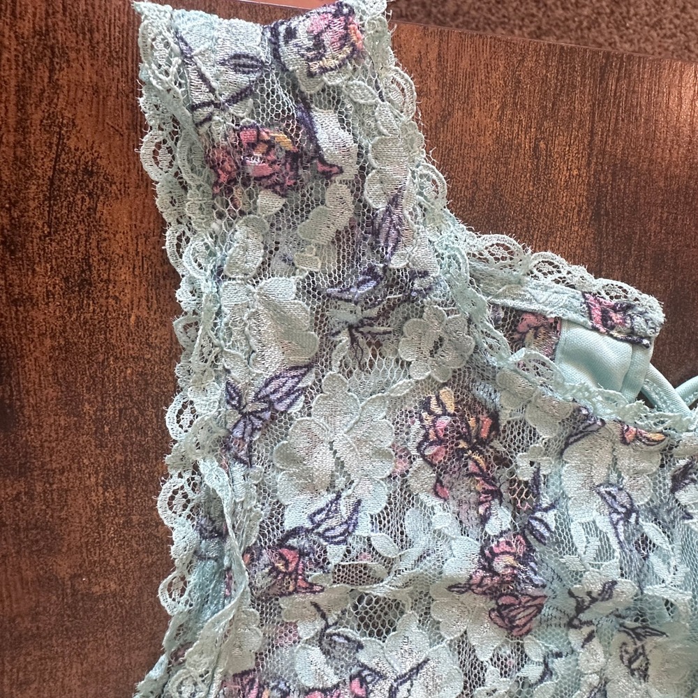 TWO Wallflower Sheer Lace Tank Blue Floral & Tan Lace Up Sz L Coquette Soft Girl - Picture 12 of 14